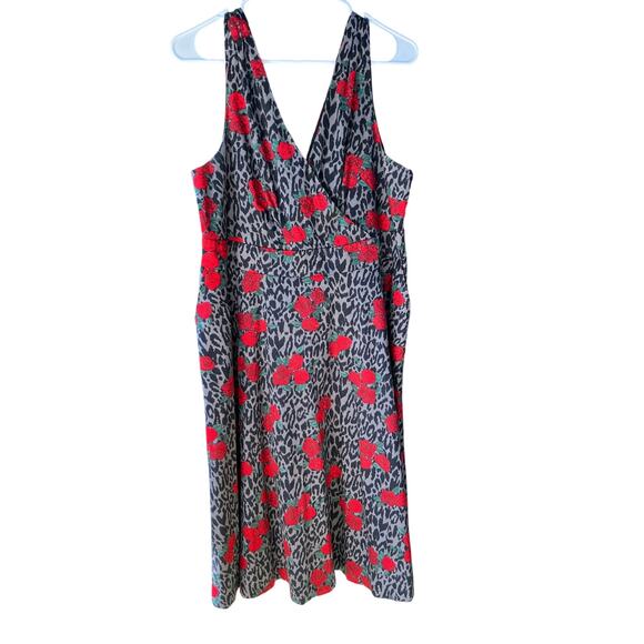 Torrid Rose Print Graphic Dress | Sizer 12 - Picture 1 of 6